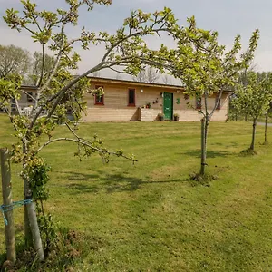  Holiday home Down The Rabbit Hole